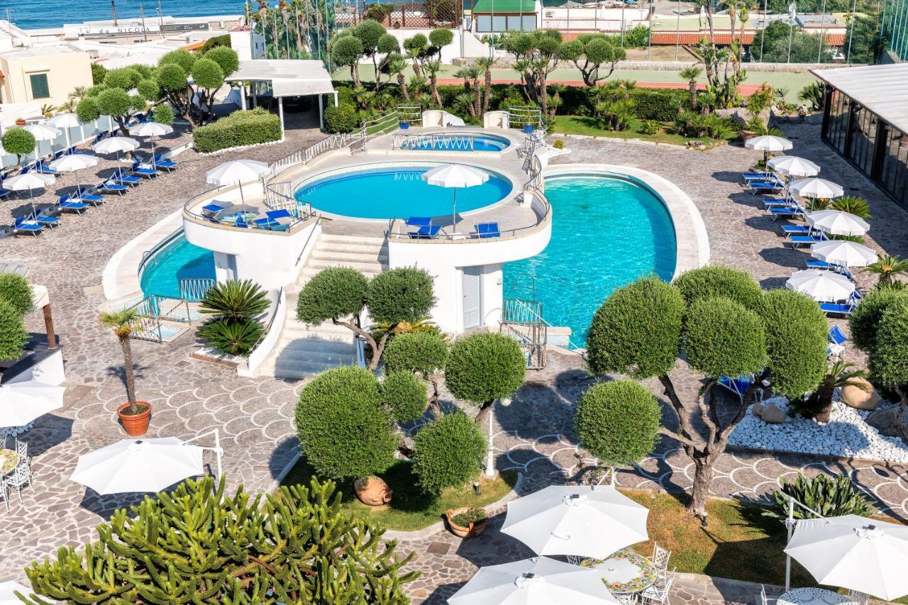 Hotel Zaro Lacco Ameno  Exteriör bild